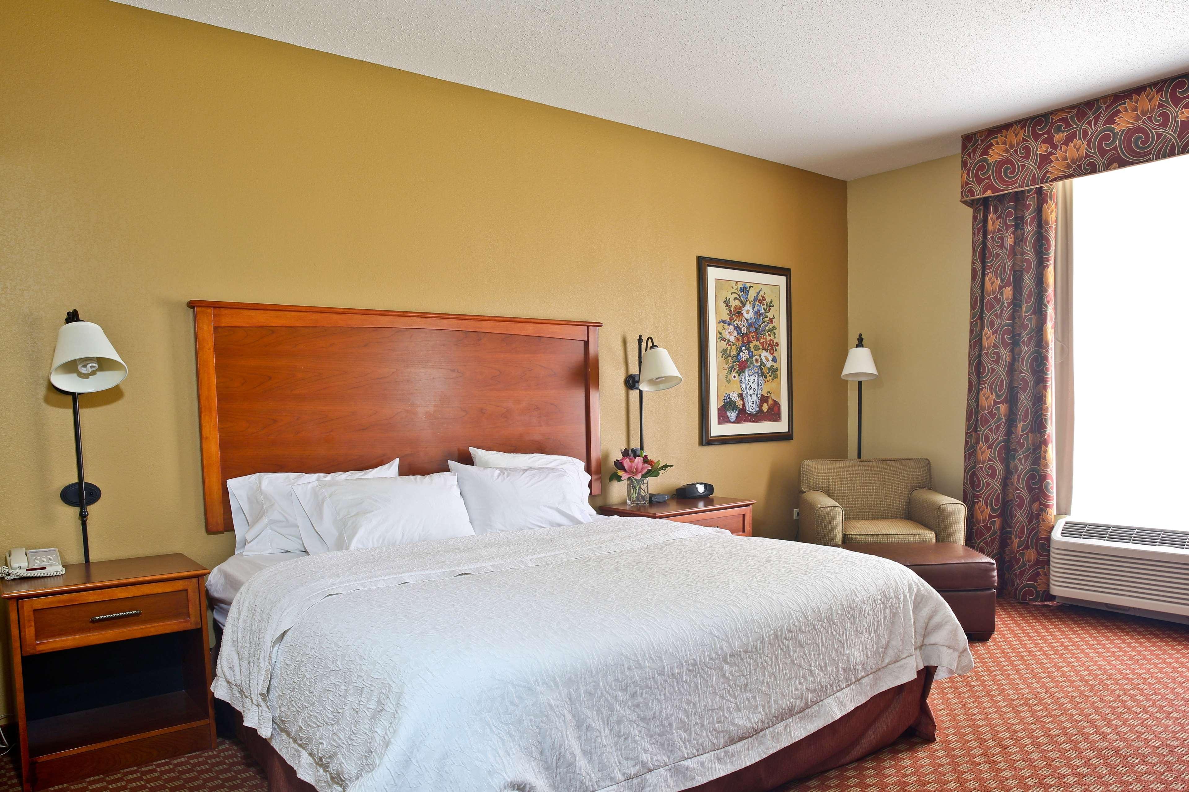 Hampton Inn McHenry Buitenkant foto
