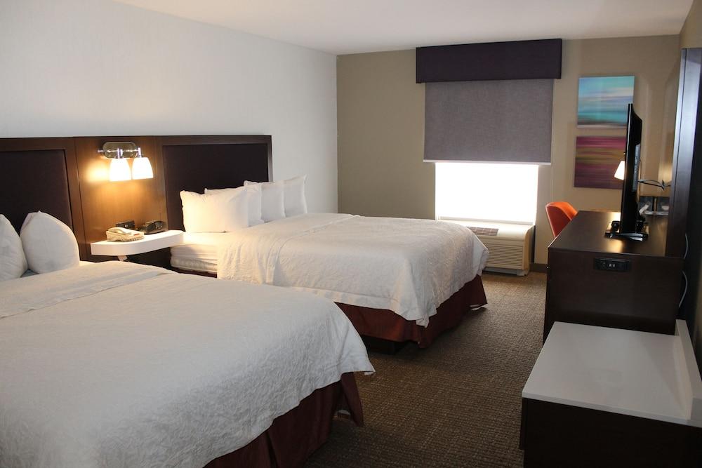 Hampton Inn McHenry Buitenkant foto