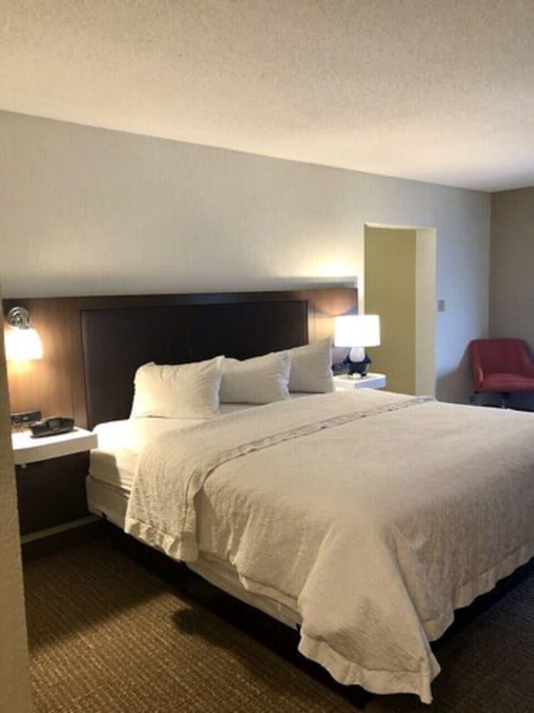 Hampton Inn McHenry Buitenkant foto