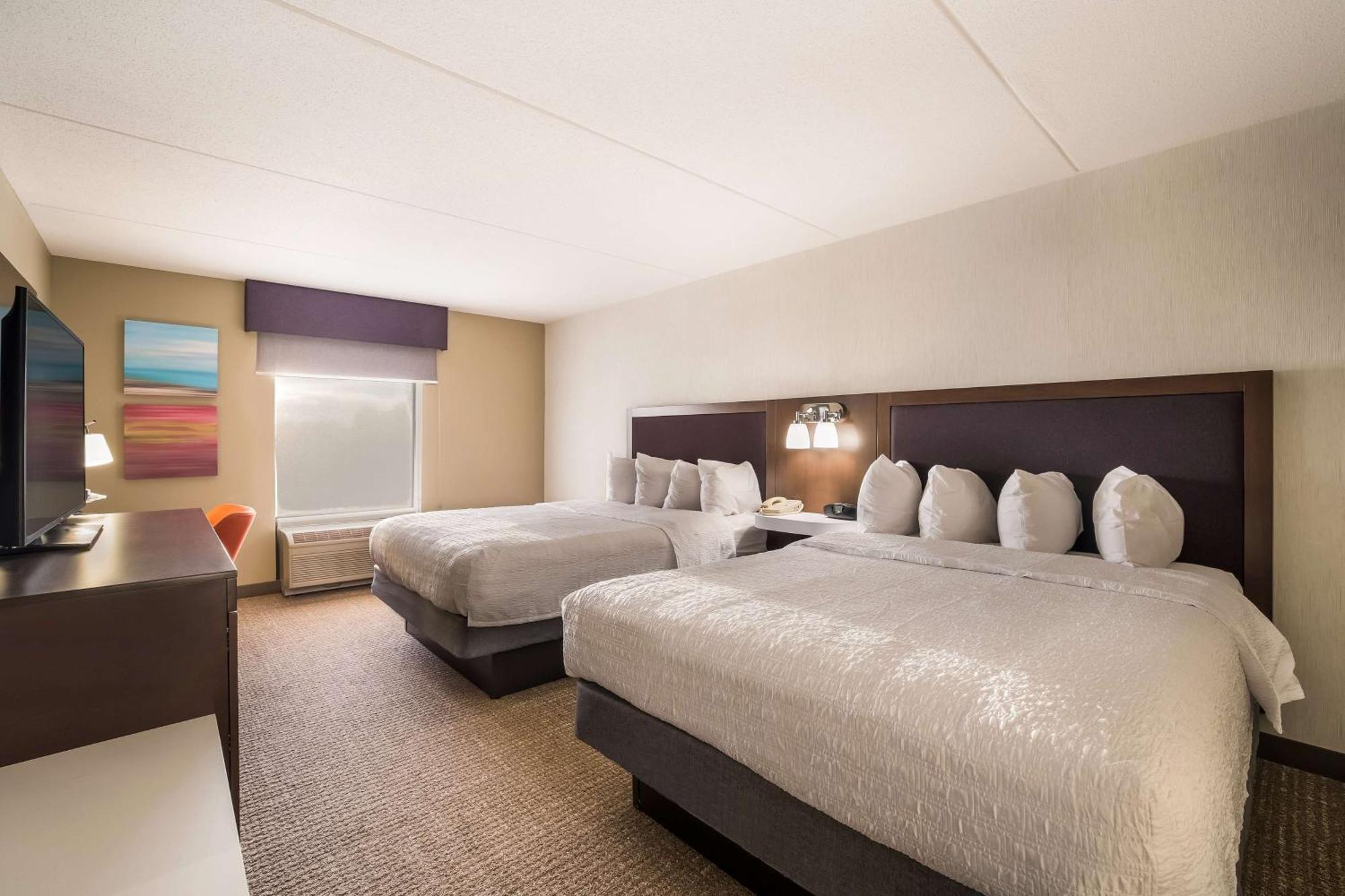 Hampton Inn McHenry Buitenkant foto